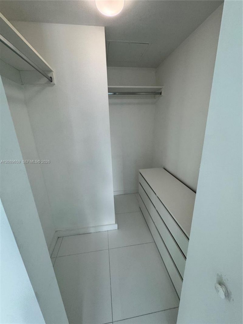 1300 S Miami Ave , Unit 1811, Miami, FL 33130 Photo