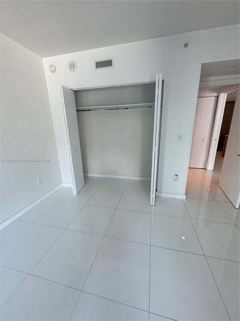 1300 S Miami Ave , Unit 1811, Miami, FL 33130 Photo