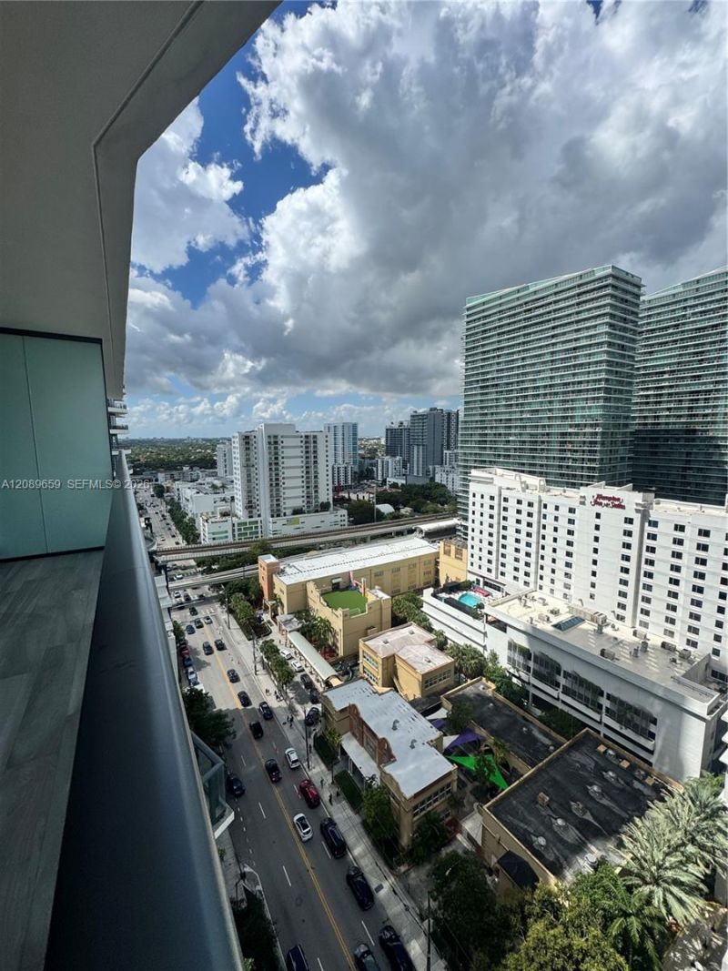 1300 S Miami Ave , Unit 1811, Miami, FL 33130 Photo