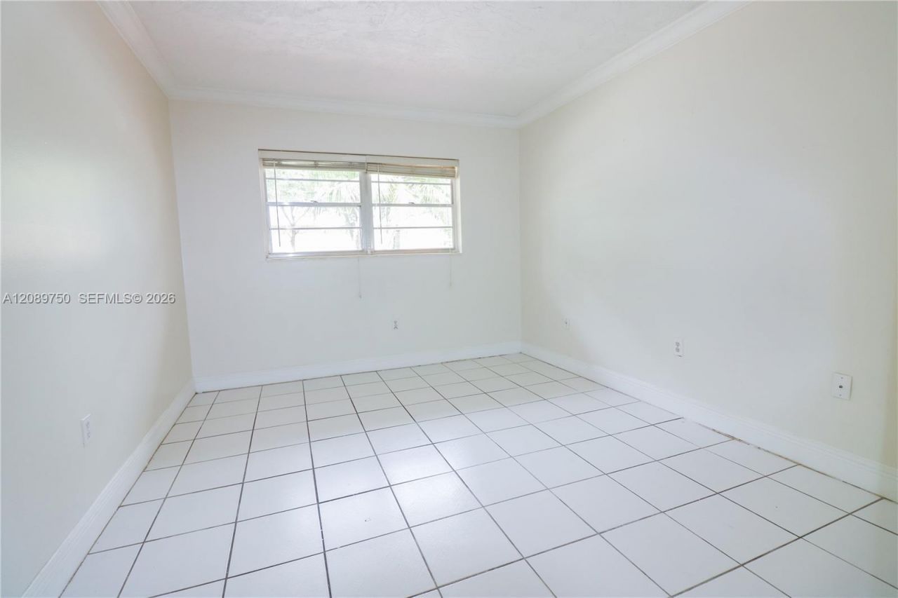 3019 SW 68th Ter, Unit 5, Miramar, FL 33023 Photo