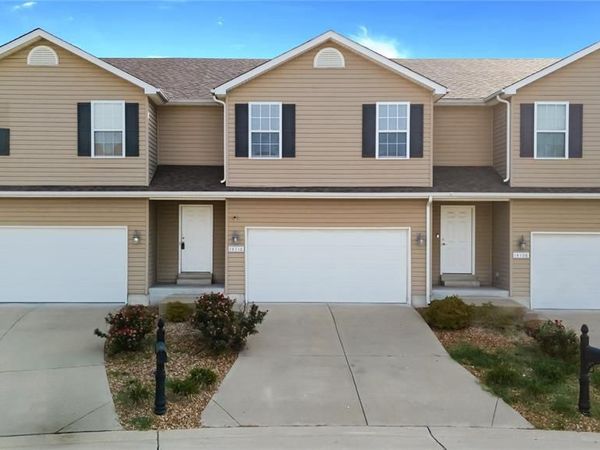 14110 Candlewyck Place Court, Florissant, MO 63034