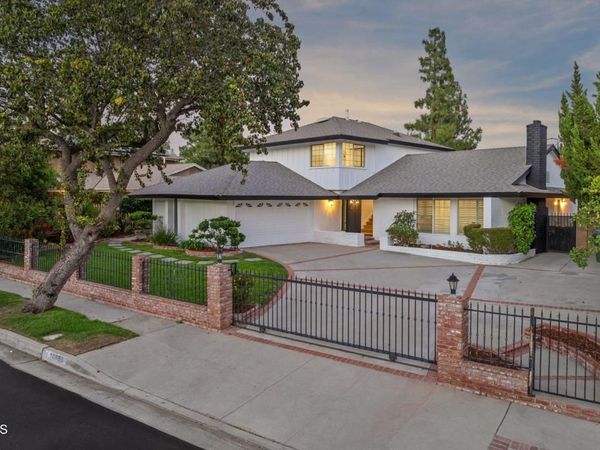 10856 Topeka Drive, Los Angeles, CA 91326