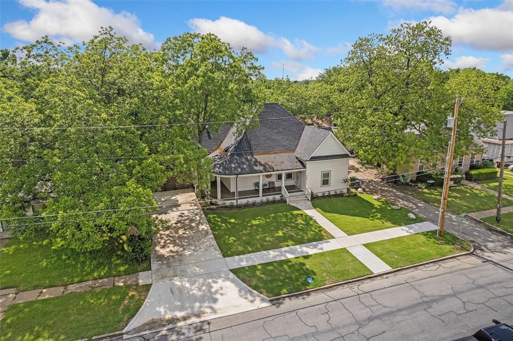 700 S Crockett Street, Sherman, TX 75090 Main Photo