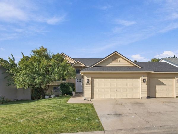 16017 E 5th Ln, Spokane Valley, WA 99037