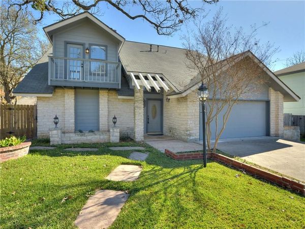 1707 Brokenshoe DR, Round Rock, TX 78681