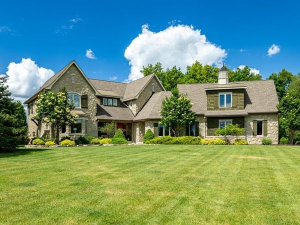 4370 Stonemeadow Court, Ann Arbor, MI 48103