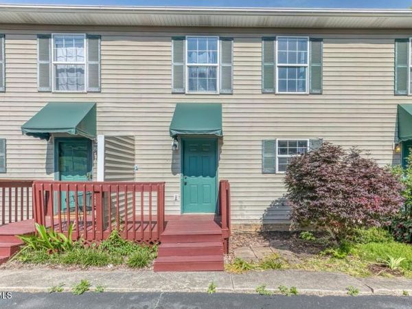 2258 Forest Acres Drive, Unit 2258, Johnson City, TN 37604