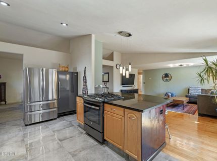 4530 Noche Lane, Reno, NV 89502 Photo