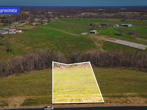 199 Daniel Lane , Unit 7, Westmoreland, TN 37186