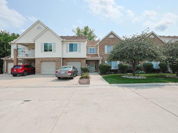 3351 Lindsay Lane, Unit 33, Colerain Twp, OH 45251