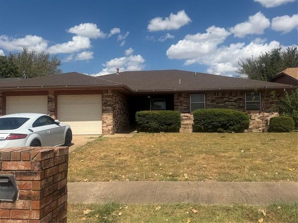 1113 NW 7th Street, Oklahoma City, OK 73170