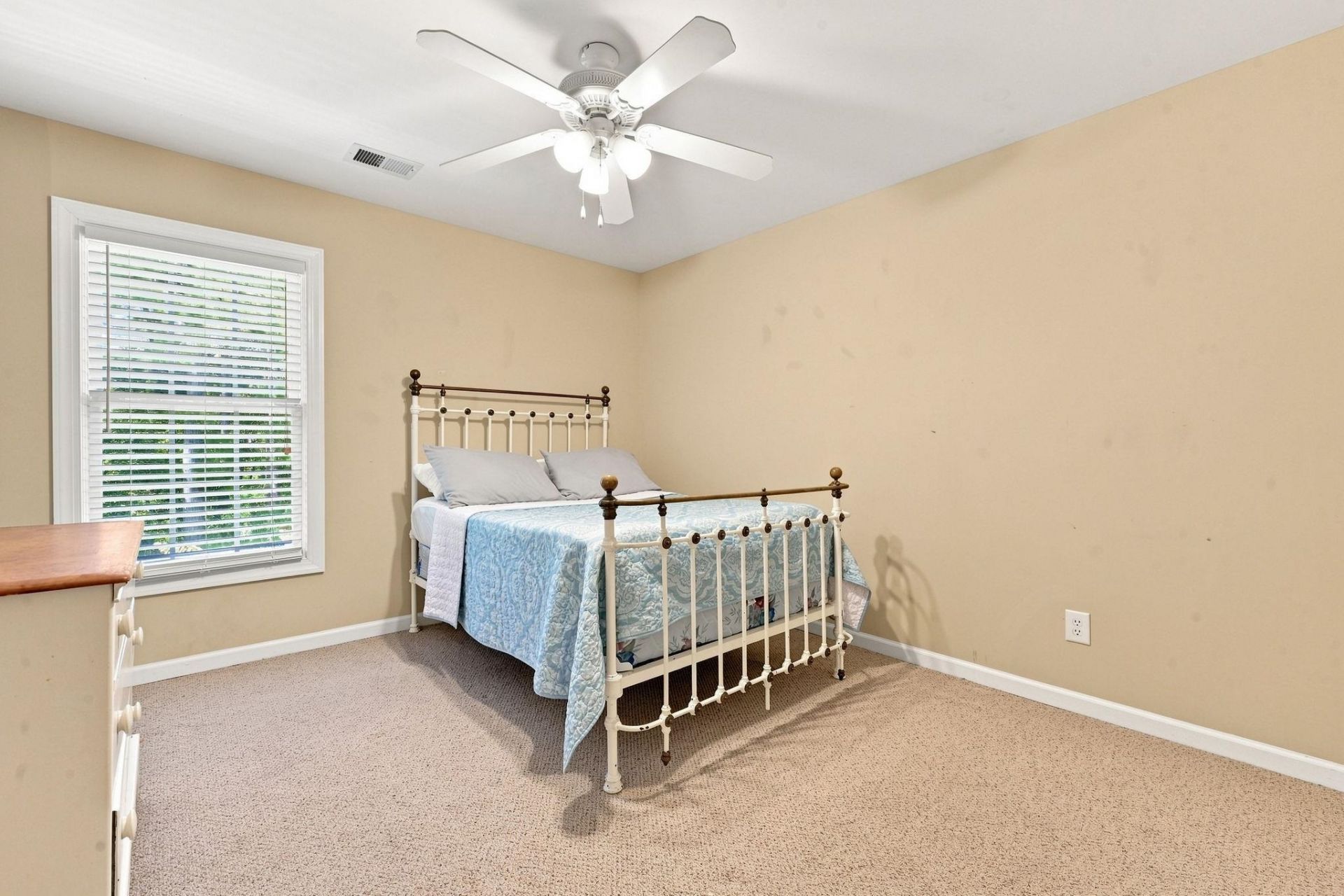 616 Oxbow Dr. Photo 32