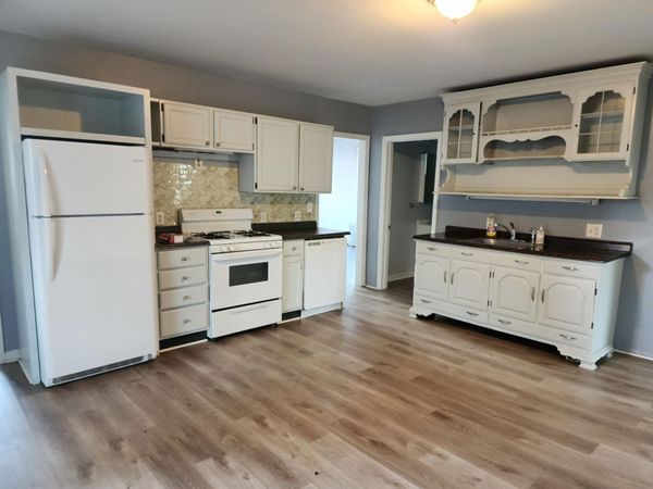 81 Edwards, Unit 3, Fitchburg, MA 01420