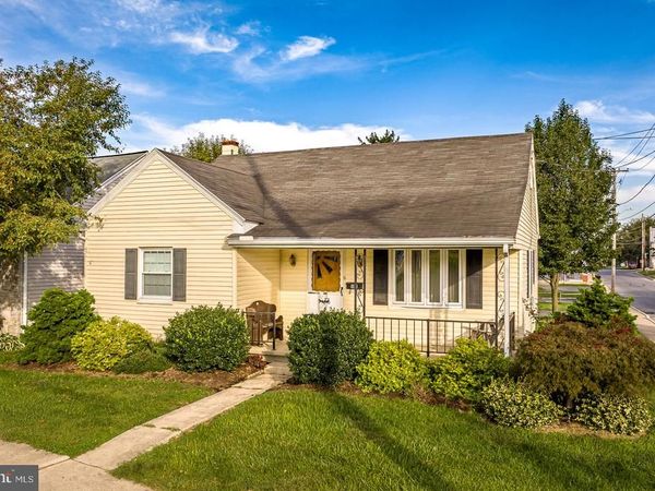 102 S MARKET STREET , EPHRATA, PA 17522