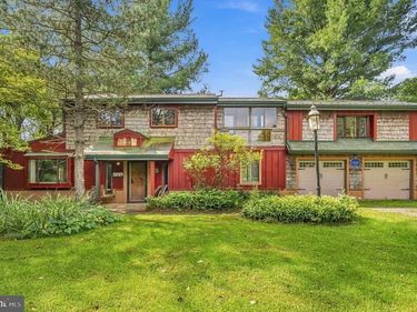 35291 SNICKERSVILLE TURNPIKE, ROUND HILL, VA 20141