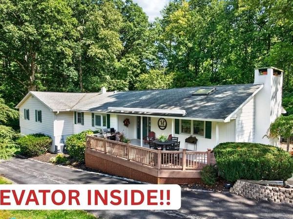 2439 HORSESHOE TRAIL, CHESTER SPRINGS, PA 19425