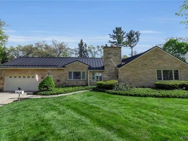 31 Rosedale Avenue , Hamburg, NY 14075