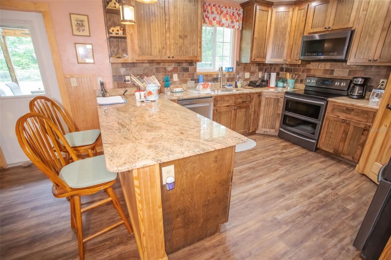 6723 SW 95th Street , Hampton, FL 32044 Photo