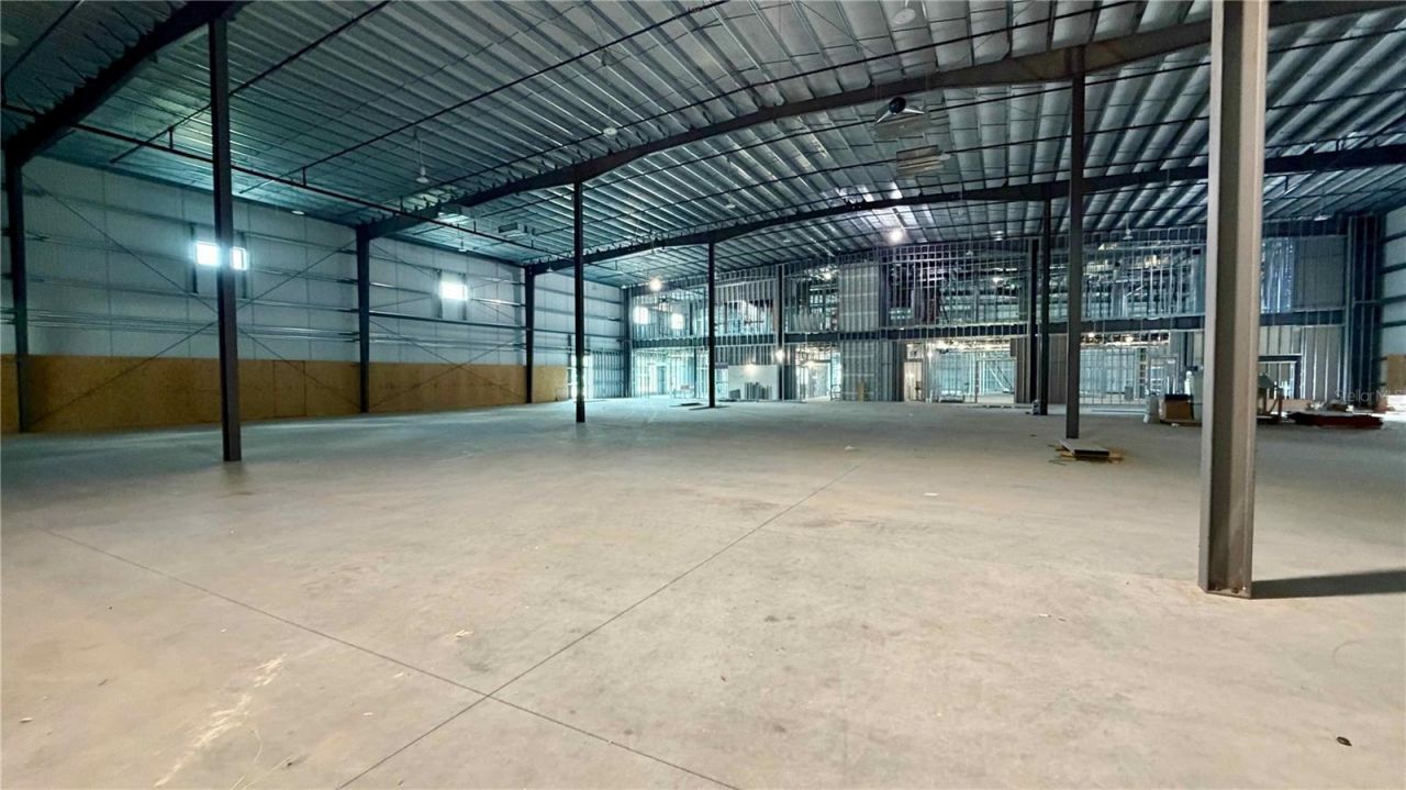 2221 N Us Highway 27/441 , Fruitland Park, FL 34731 Photo