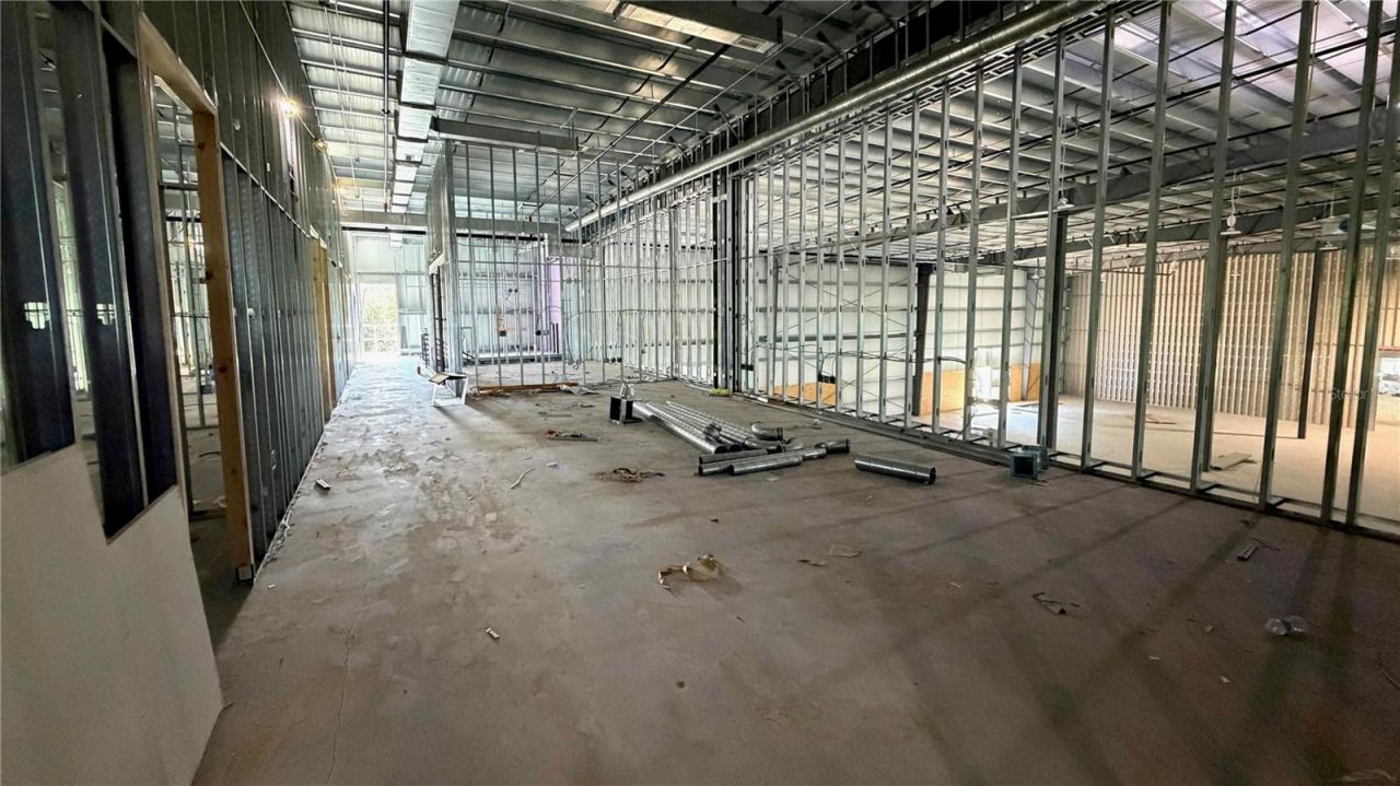 2221 N Us Highway 27/441 , Fruitland Park, FL 34731 Photo