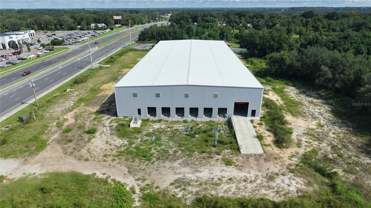 2221 N Us Highway 27/441 , Fruitland Park, FL 34731 Photo
