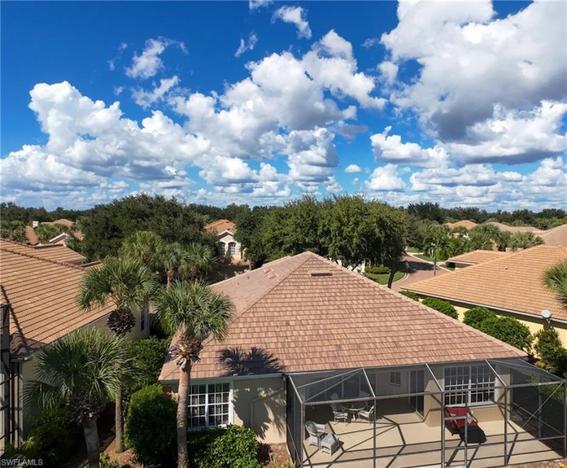 2296 Island Cove Cir, Naples, FL 34109 Photo