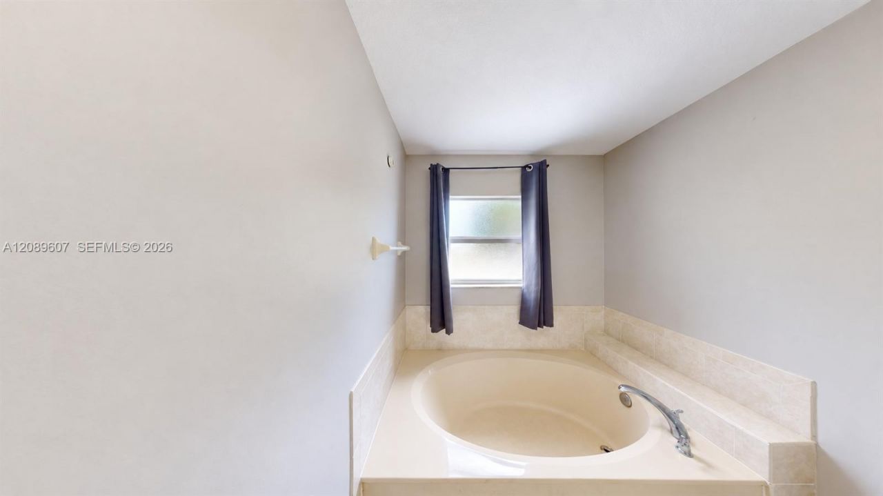 22067 SW 88th Path, Cutler Bay, FL 33190 Photo
