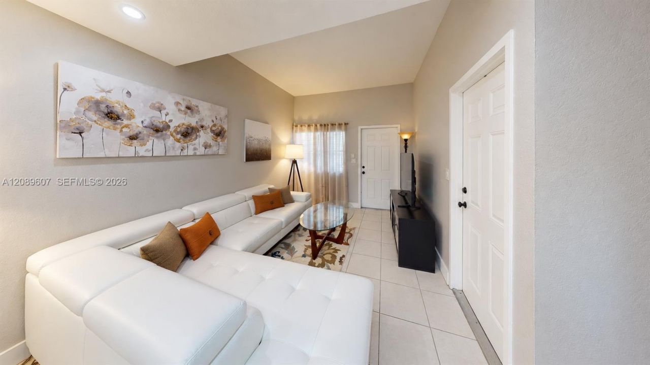 22067 SW 88th Path, Cutler Bay, FL 33190 Photo