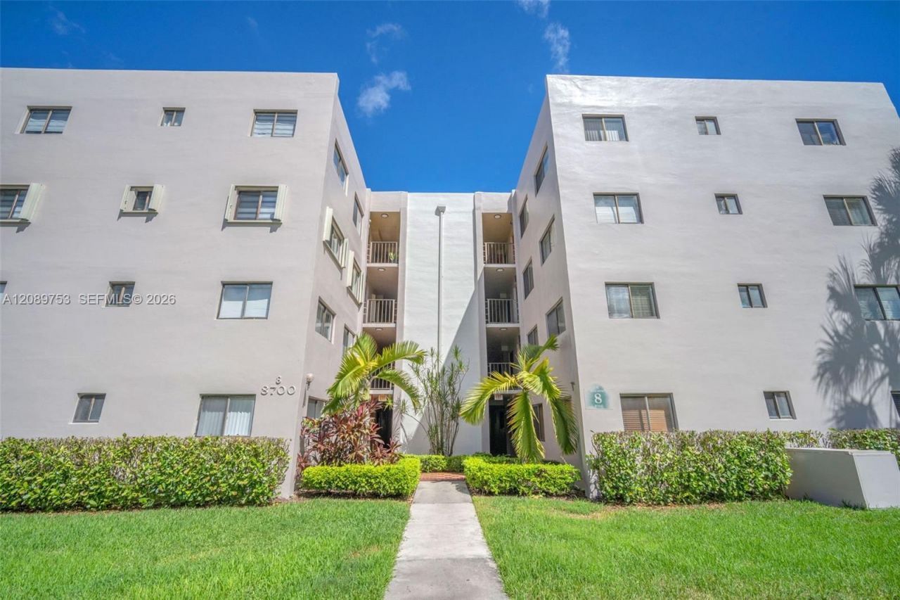 8700 SW 133rd Ave Rd, Unit 312, Miami, FL 33183 Photo