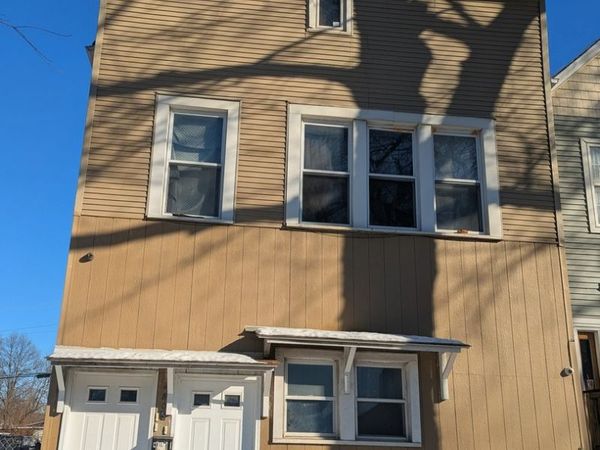 4805 S Elizabeth Street, Chicago, IL 60609