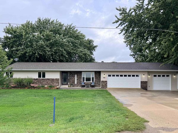 6209 120th Ave, Storm Lake, IA 50588