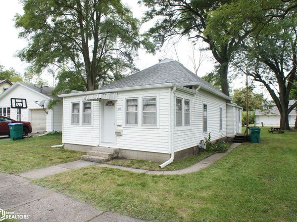 1117 Water Street, Webster City, IA 50595
