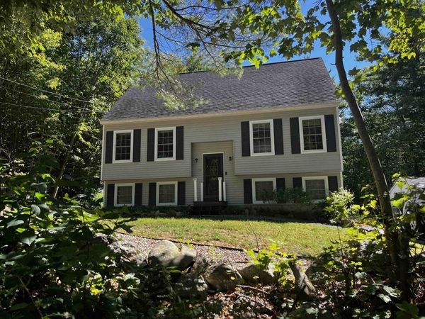 33 Old Rochester Road, Barnstead, NH 03225