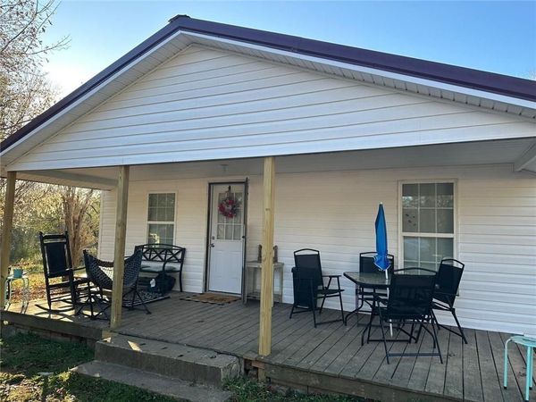 310 Pledger Street , La Fayette, GA 30728