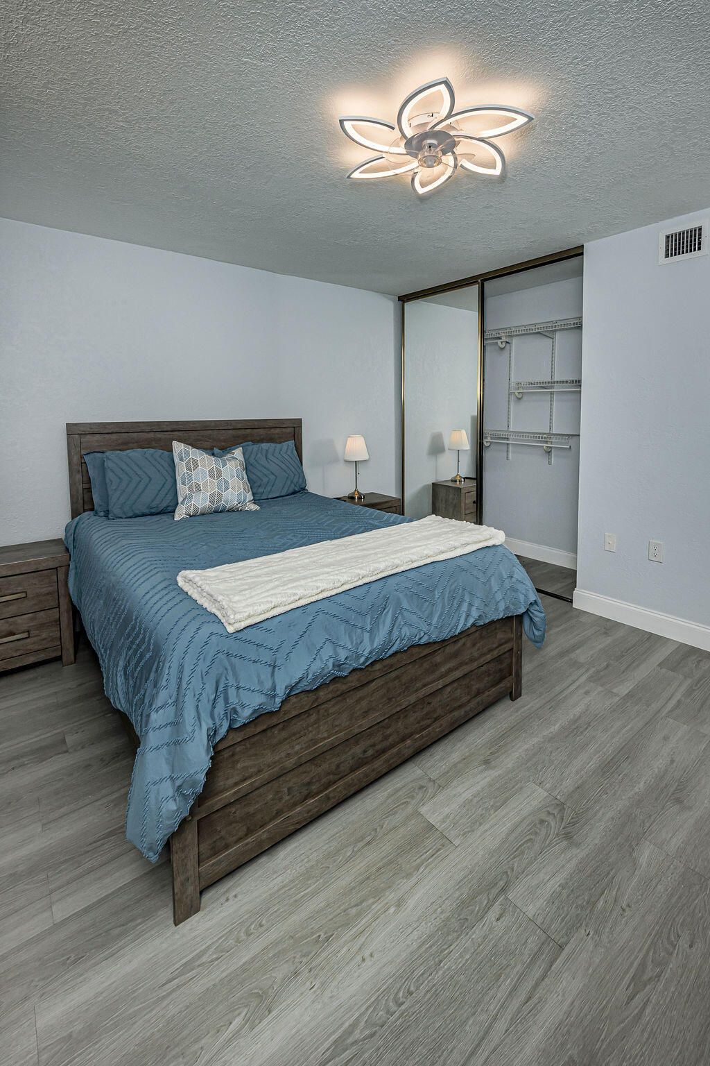 3630 Whitehall Drive, Unit 301, West Palm Beach, FL 33401 Photo
