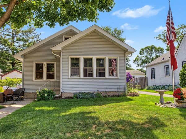 956 Winslow Avenue, West Saint Paul, MN 55118