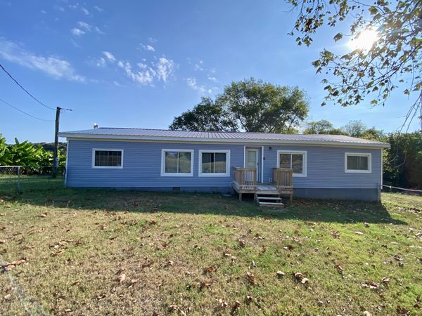 611 Burns Rd , Shelbyville, TN 37160