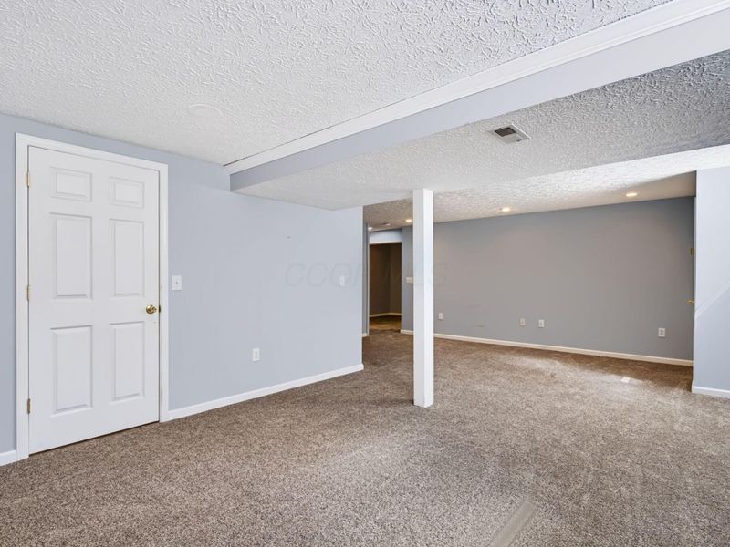 311 Central Station Drive , Johnstown, OH 43031 Photo 60
