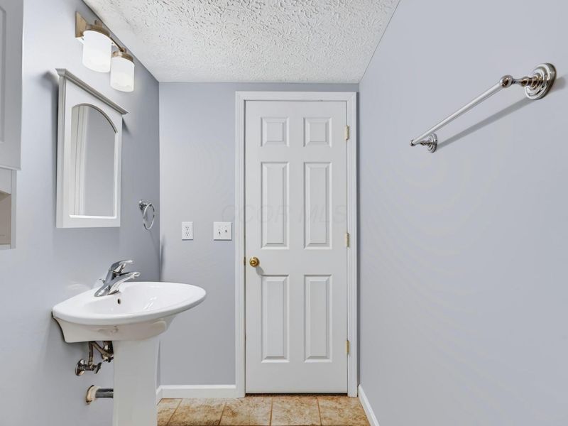311 Central Station Drive , Johnstown, OH 43031 Photo 65