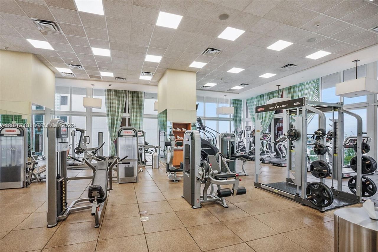 50 Biscayne Blvd , Unit 4105, Miami, FL 33132 Photo