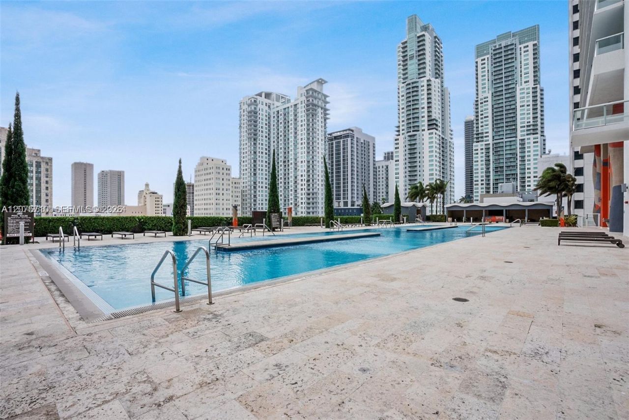 50 Biscayne Blvd , Unit 4105, Miami, FL 33132 Photo