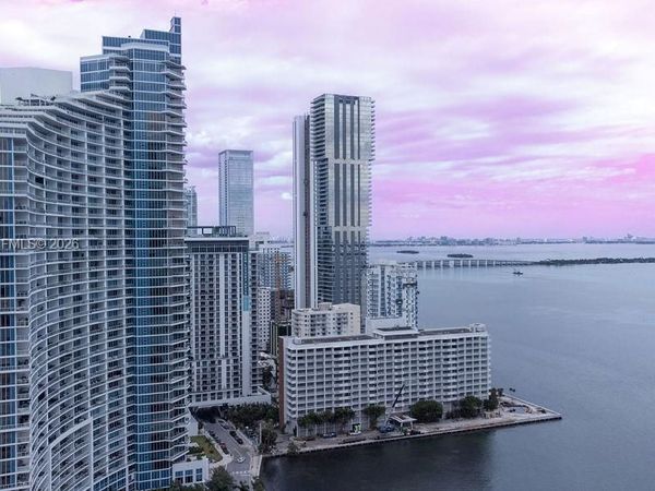 1900 N Bayshore Dr , Unit 2018, Miami, FL 33132