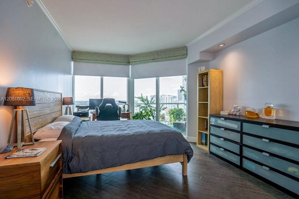 1900 N Bayshore Dr, Unit 2018, Miami, FL 33132 Photo