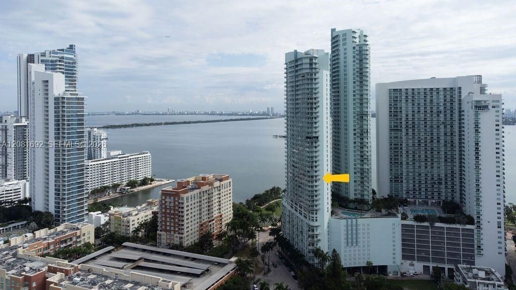 1900 N Bayshore Dr, Unit 2018, Miami, FL 33132 Photo