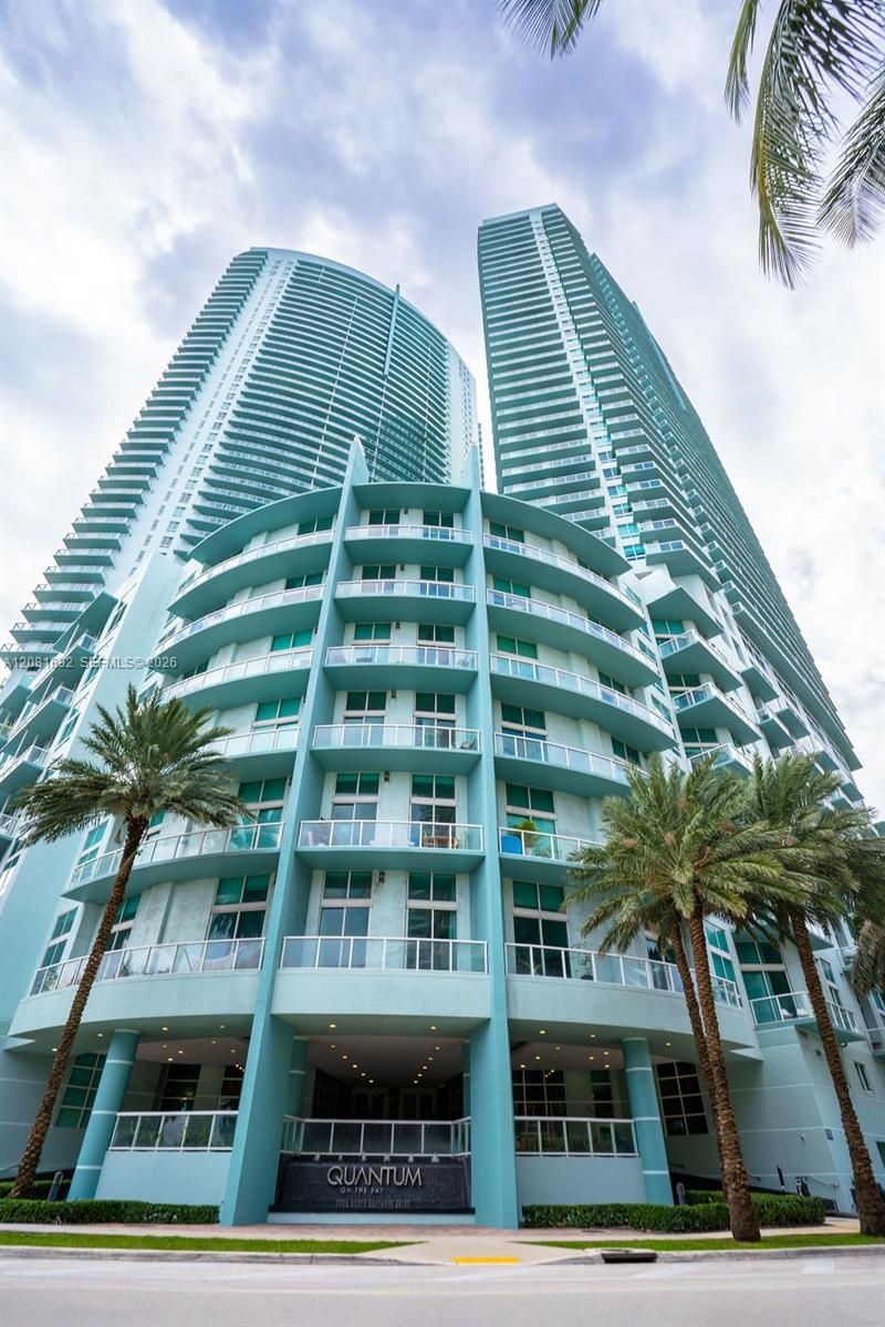 1900 N Bayshore Dr, Unit 2018, Miami, FL 33132 Photo