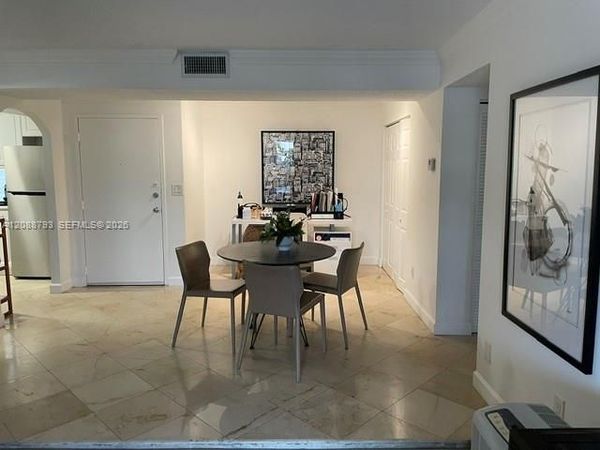 7707 SW 86th St , Unit B-203, Miami, FL 33143