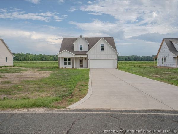 7917 Julian Road, Dunn, NC 28334