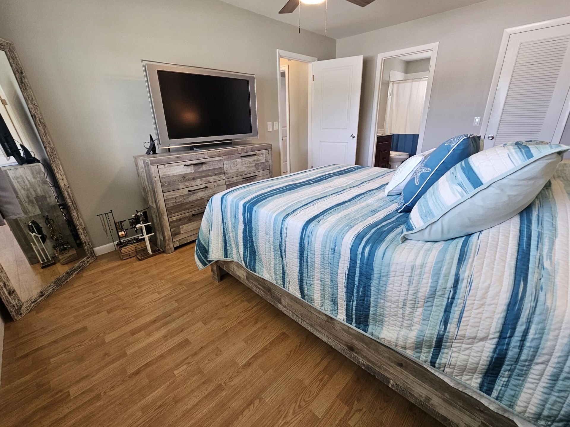 1590 NE 23rd Terrace, Jensen Beach, FL 34957 Photo