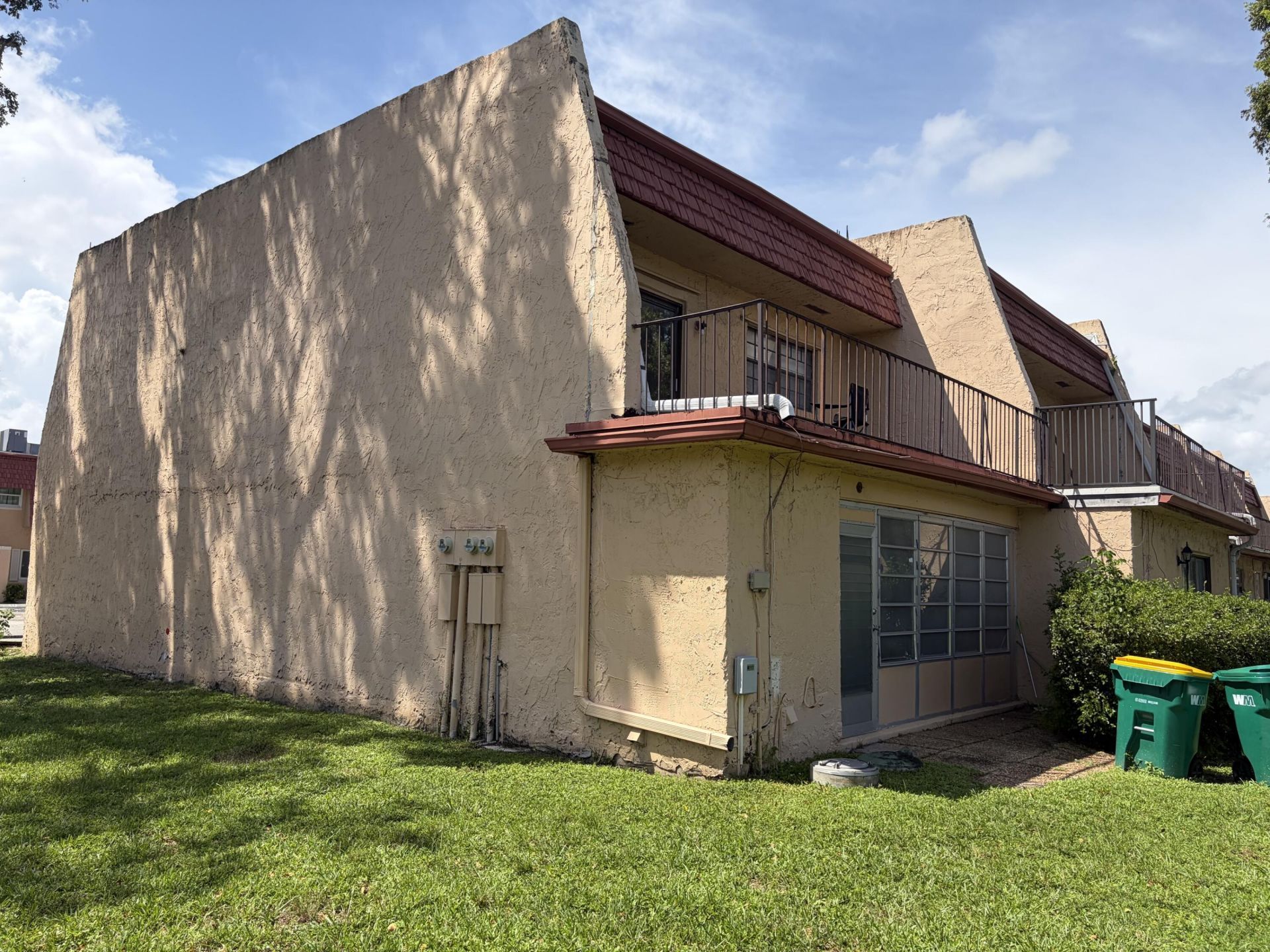 40 Spinning Wheel Lane, Tamarac, FL 33319 Photo