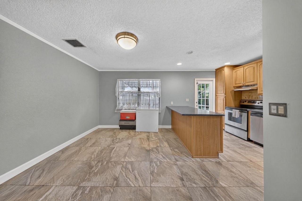 9811 SW 57th Street, Cooper City, FL 33328 Photo